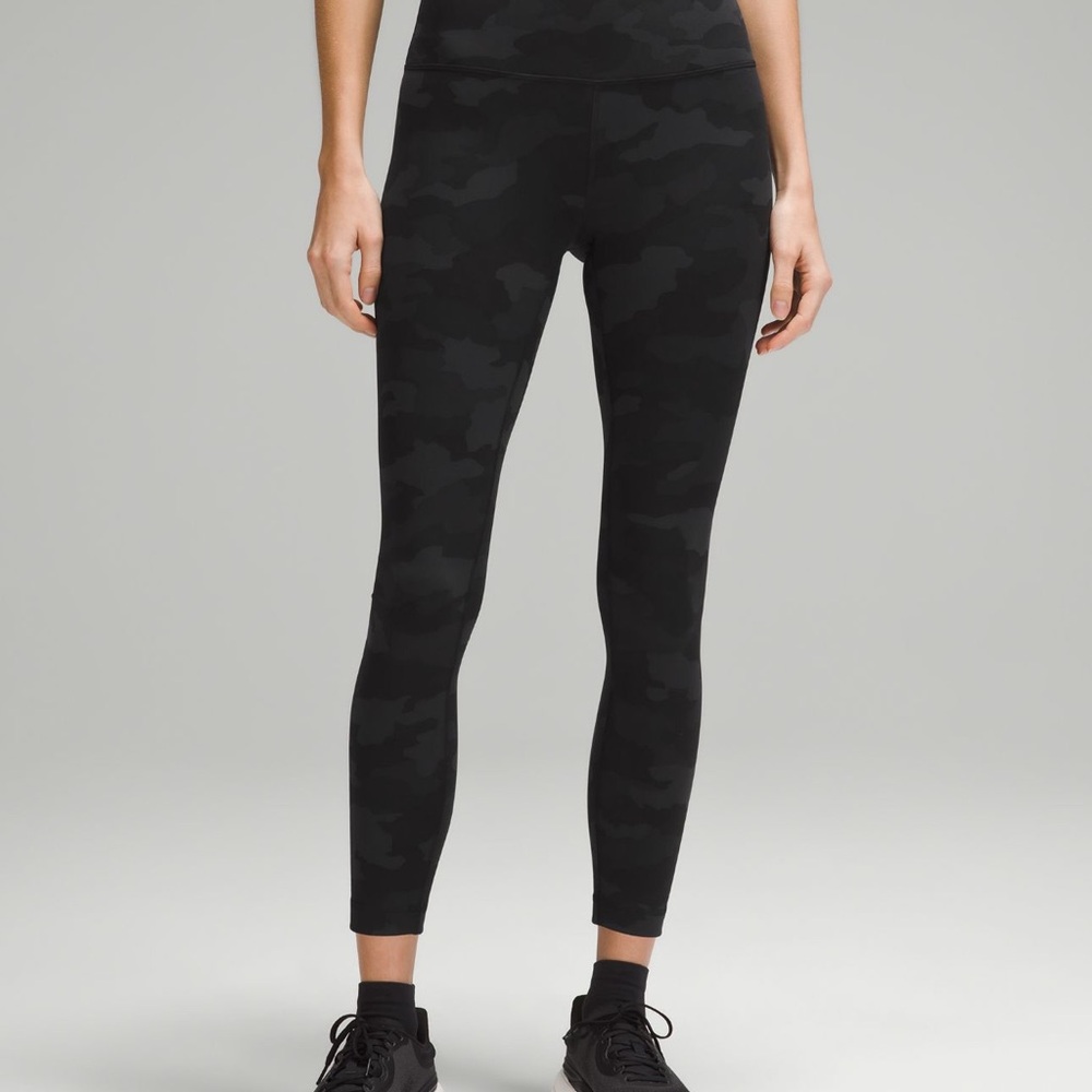 Lululemon Athletica Dark Camouflage Wunder Train 25”
